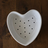 Charming Heart-Shaped Berry Strainer – White Porcelain